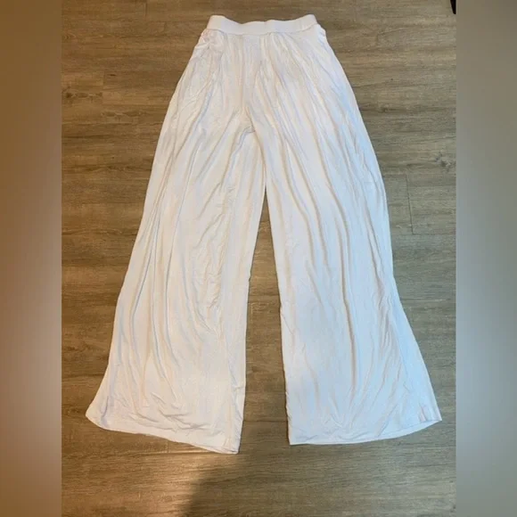 Women’s White Self-Double Layer Wide Leg Pants Small - Picture 2 of 4